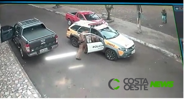 Vídeo mostra ação de homem que acertou a própria cabeça ao fazer a esposa como refém