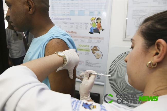 Com coronavírus, governo antecipa campanha de vacinação da gripe no Brasil