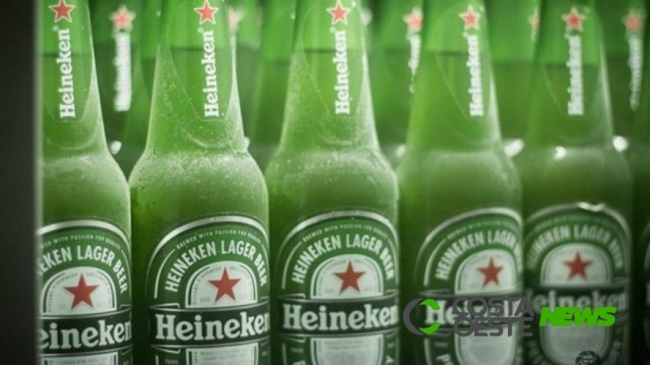 Heineken anuncia recall de garrafas de cerveja por problema em embalagem