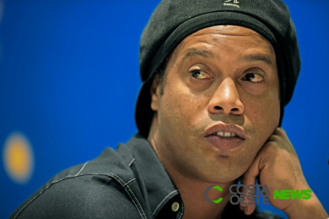 Empresária pagou U$ 18 mil por documentos falsos de Ronaldinho, diz mecânico