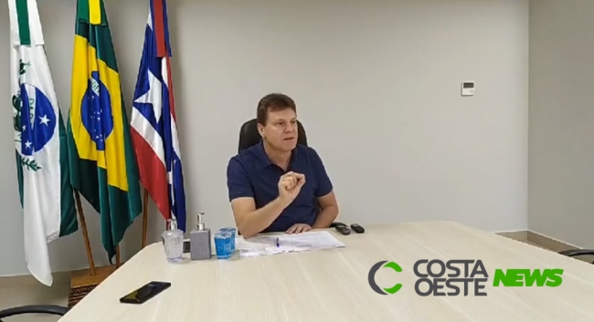 Em coletiva à imprensa, prefeito Ricardo Endrigo fala das medidas tomadas pelo município em relação ao Covid-19