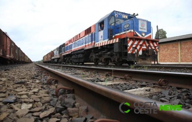Governo estuda estender ferrovia entre Oeste e Porto de Paranaguá