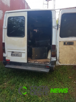 Policiais apreendem veículos carregados com caixas de cigarros e eletrônicos em Itaipulândia
