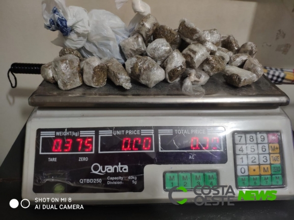 Mulher é presa pelo GDE em Guaíra