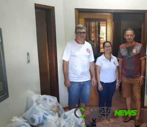 Associação Alma Colorada entrega 30 cestas básicas para famílias de Santa Helena