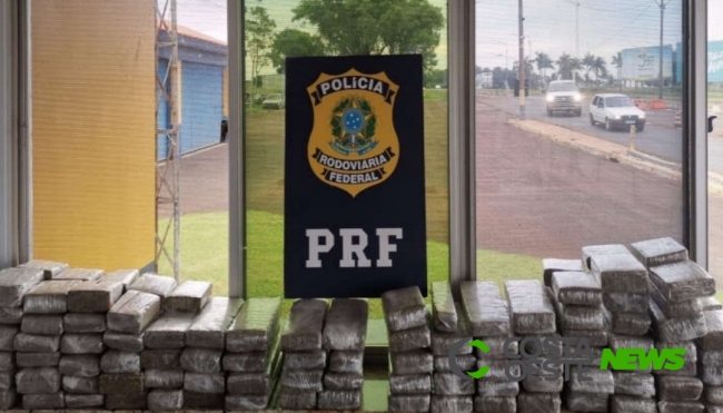 PRF apreende 56 kg de maconha em Santa Terezinha de Itaipu