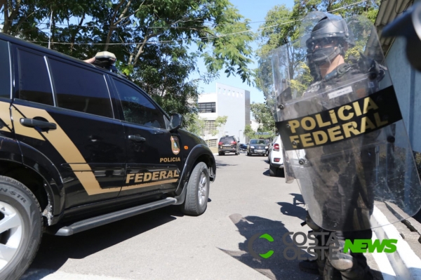 Moro dá depoimento de mais de oito horas na PF e apresenta novas provas contra Bolsonaro