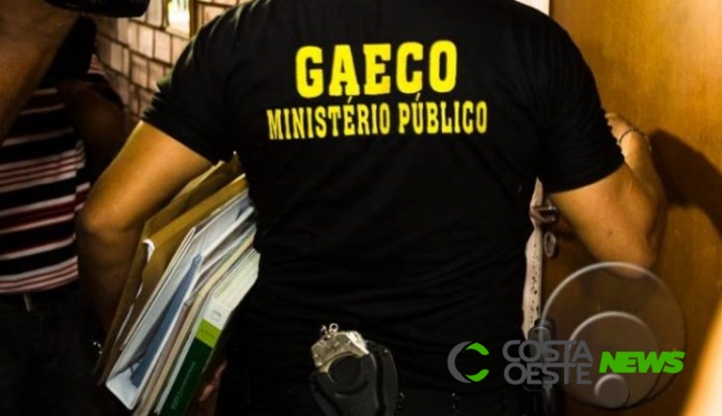 Gaeco deflagra operação contra ex-vereador de Foz do Iguaçu e assessor