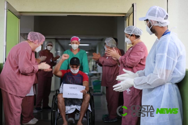 Covid-19: Moradores de São Miguel recebem alta no Hospital Municipal; entre elas uma criança 