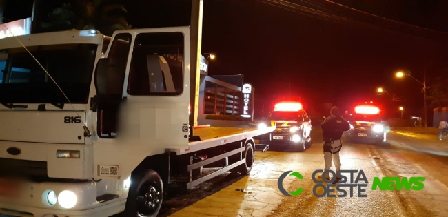 Motorista é amarrado durante assalto em Toledo e caminhão é recuperado em Guaíra