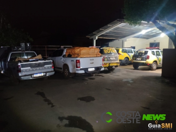 PM apreende caminhonetes carregadas com cigarros contrabandeados no interior de São Miguel