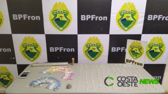 Operação Hórus prende homem com diversas pedras de crack em biqueira de Guaíra