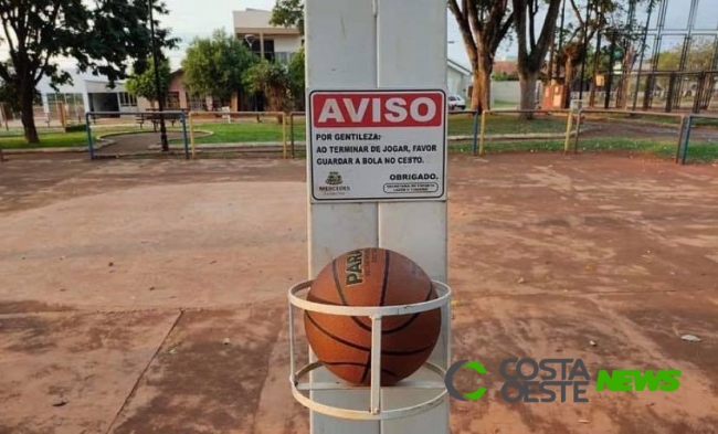 Uma bola de basquete virou símbolo de honestidade no oeste do Paraná