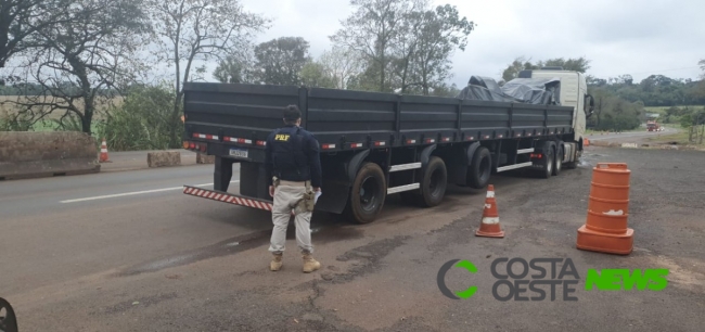 PRF apreende semirreboque adulterado em Céu Azul