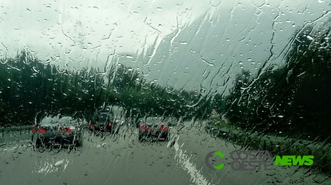 Volta a chover no Paraná e Simepar não descarta risco de temporal