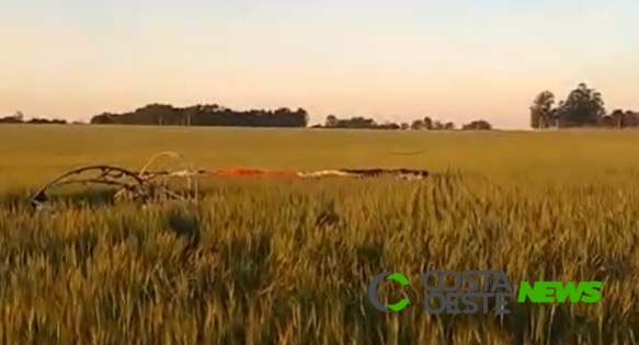 Queda de parapente deixa duas pessoas gravemente feridas em Foz