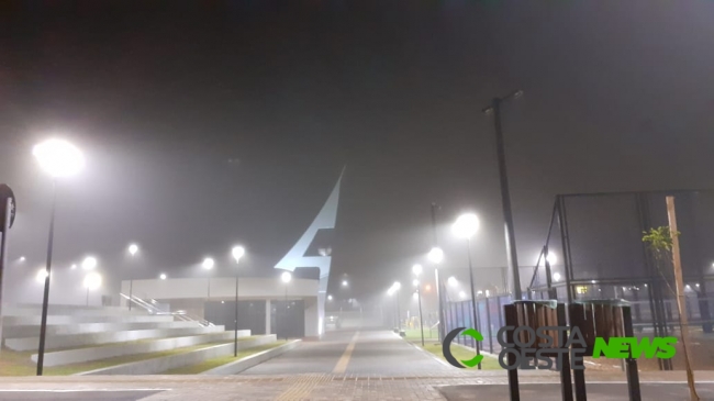 Forte neblina toma conta da cidade e temperatura marca mínima de 12ºC em Santa Helena