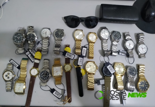 Dupla furta objetos de ótica em São Miguel, mas acaba presa em flagrante pela Polícia Militar 