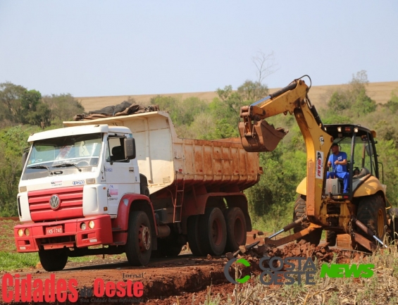 Obras de recuperação da estrada Missal-Itaipulândia tiveram início