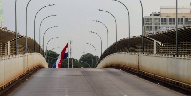 Ministro do Paraguai diz que abertura da fronteira é iminente, mas não indica data