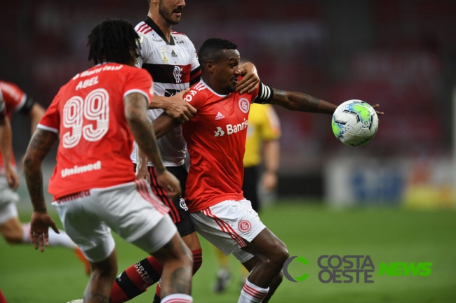 OU??A OS GOLS : Inter sofre gol no fim e empata diante do Flamengo no Beira-Rio