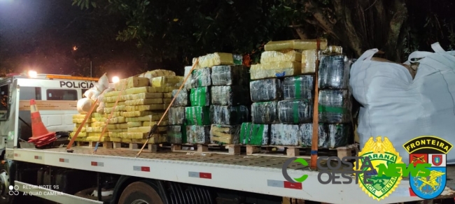 BPFRON apreende 4 toneladas e meia de maconha, em Santa Helena