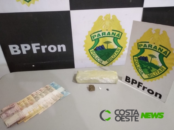 BPFron apreende drogas e fecha ponto de tráfico em Guaíra