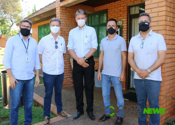 Prefeito em exercício, Paulinho Vasatta, se reúne com novo reitor da UTFPR