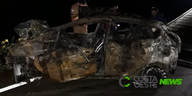 Realeza: homem mata mulher em boate e na fuga bate o carro e morre carbonizado