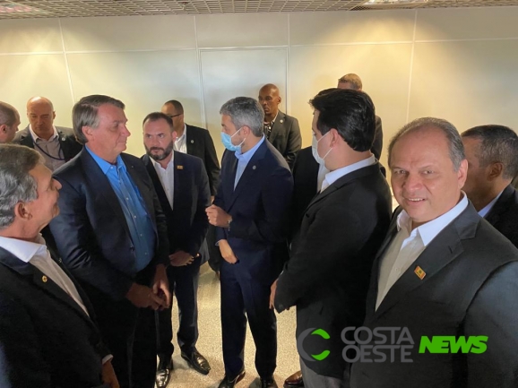 Presidente Bolsonaro visita as obras da Ponte da Integração Brasil - Paraguai
