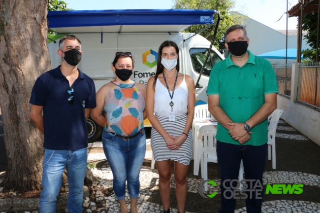 Van da Fomento Paraná está em Santa Helena para oferta de crédito facilitado a empresários
