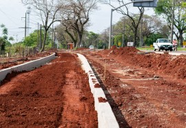  Avança a última fase das obras na Avenida Tancredo Neves - Crédito: Sara Cheida/Itaipu Binacional