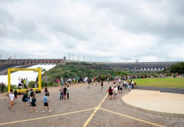 Vertedouro aberto atrai mais de 65 mil turistas para Itaipu-Foto:Rubens Fraulini / Itaipu Binacional