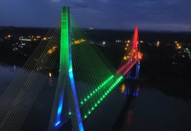 Luzes na Ponte da Integração