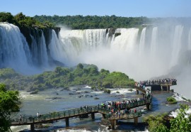 Feriadão de carnaval atrai 33 mil pessoas para o Parque Nacional do Iguaçu-Cristian Lara/Assessoria