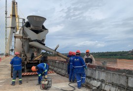 Ponte da Integração em Foz do Iguaçu tem 95,5% das obras concluídas - Foto: DER/PARANÁ