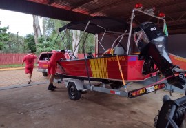 Bombeiros retomam buscas por jovem desaparecido no Rio Paraná -  Foto Rádio Cultura Foz