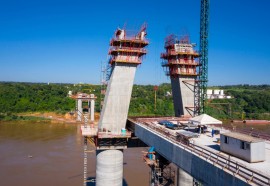 Obras da Ponte da Integração Brasil - Paraguai e da Perimetral Leste. Fotos: Rubens Fraulini/Itaipu 