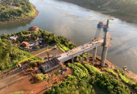 Obras da Ponte da Integração Brasil - Paraguai e da Perimetral Leste. Fotos: Rubens Fraulini/Itaipu 