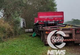 Acidente envolvendo carreta é registrado na BR-277 em São Miguel do Iguaçu