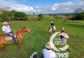 Expedição Costa Oeste 77: Empresário decide diversificar seus negócios com criação de gado de corte 