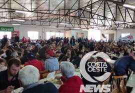 Festa de Santa Cruz em São Miguel retorna com cerca de mil quilos de carne assada