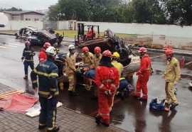 Bombeiros Militares da região participam de worksho em Cascavel
