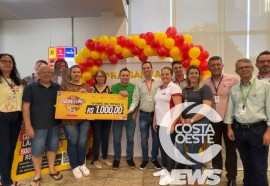 Lar realiza entrega de poupanças de R$ 1 mil para contemplados de São Miguel do Iguaçu