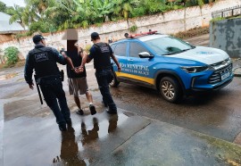 Homem apreendido pela Guarda Municipal