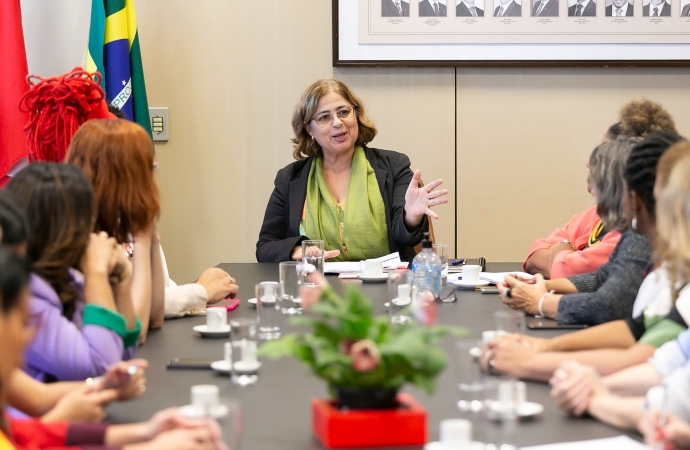 1º Encontro de Mulheres em Foz reúne autoridades do Governo Federal e lideranças da região