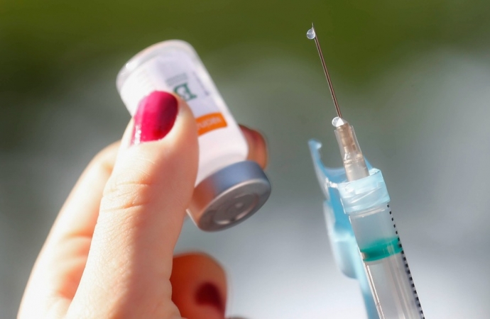 3 milhões de paranaenses estão completamente imunizados contra a Covid-19