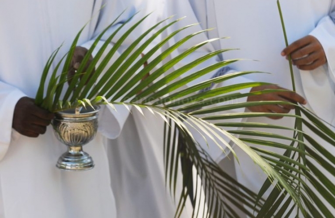 A Semana Santa teve início com o Domingo de Ramos, em todas as paróquias de Toledo