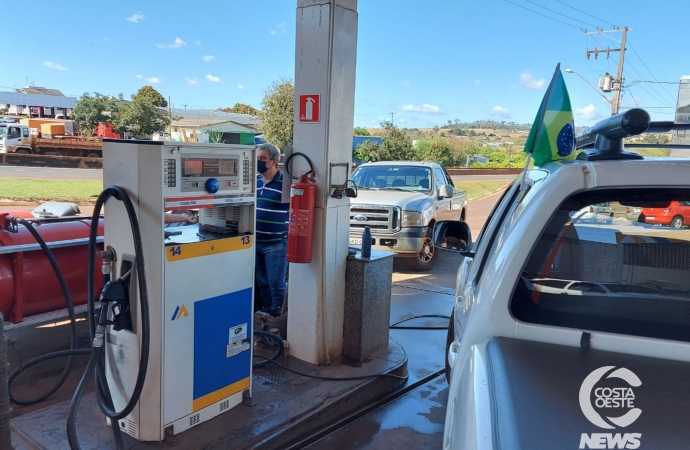 Abastecimento de postos de combustíveis começa a retornar à normalidade em São Miguel do Iguaçu