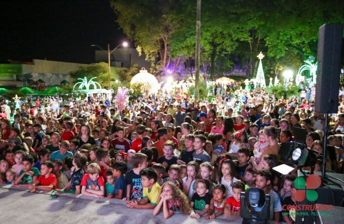 Abertura da Programação de Natal em Missal atrai grande público